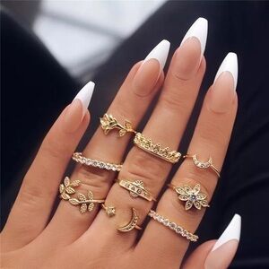 3/$30 💛 Boho Ring Set